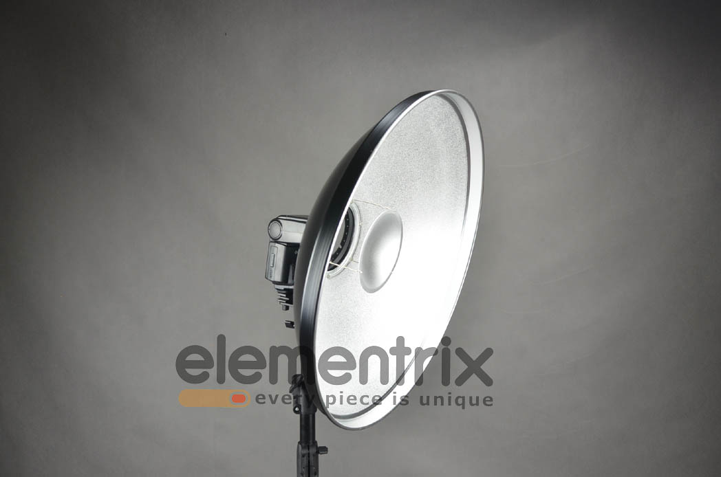 Biely UNIVERSAL Beauty dish 55cm s voštinou a difuzérom