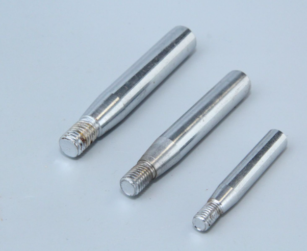 Pevná rukojeť ovládacího kola se závitem M8