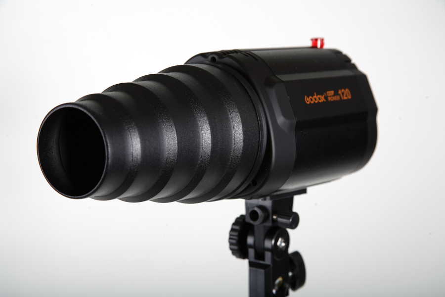 Komínček s farebnými filtrami a voštinou pre Mini blesk