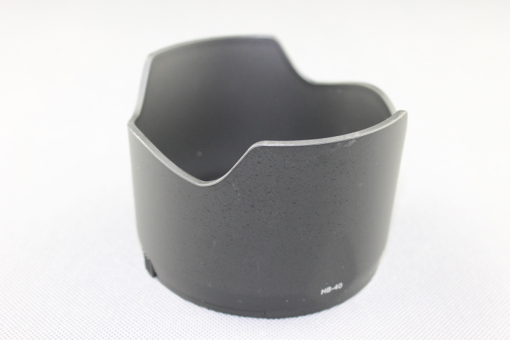 Slnečná clona HB-40 pre NIKON