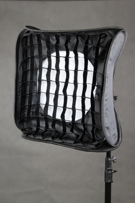 Easy Softbox 50x50cm s voštinou a kruhovým platnom