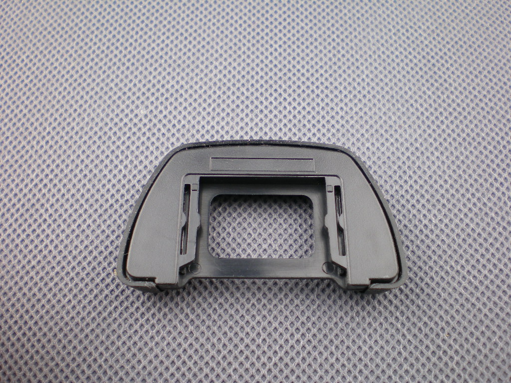 Očnice DK21 DK21 pre NIKON F80, F65, F55, FM10, NIKON D100, D200, atď.