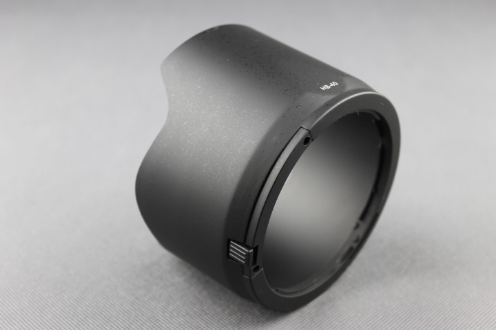 Slnečná clona HB-40 pre NIKON