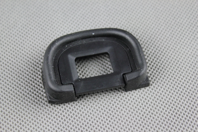 Očnice EC pre CANON 1D