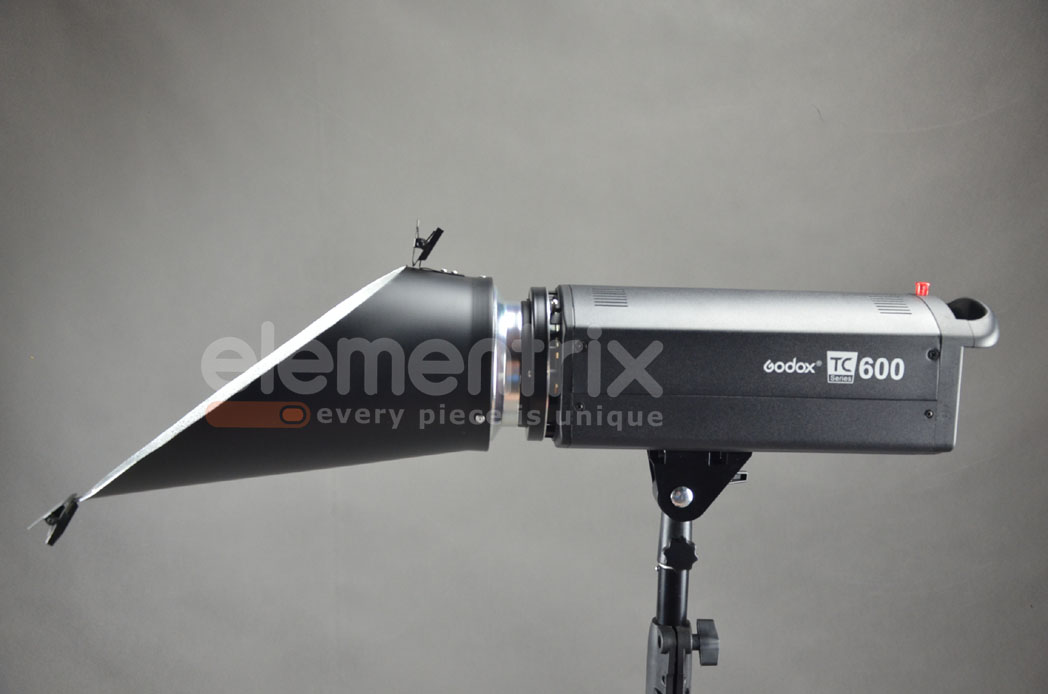 Otočný Strieborný Reflektor na fotografické pozadie pre zábleskové svetlo BOWENS