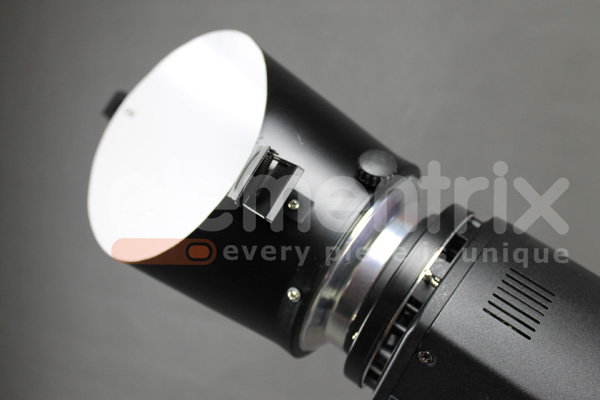 Otočný BIELY Reflektor na fotografické pozadie pre zábleskové svetlo BOWENS