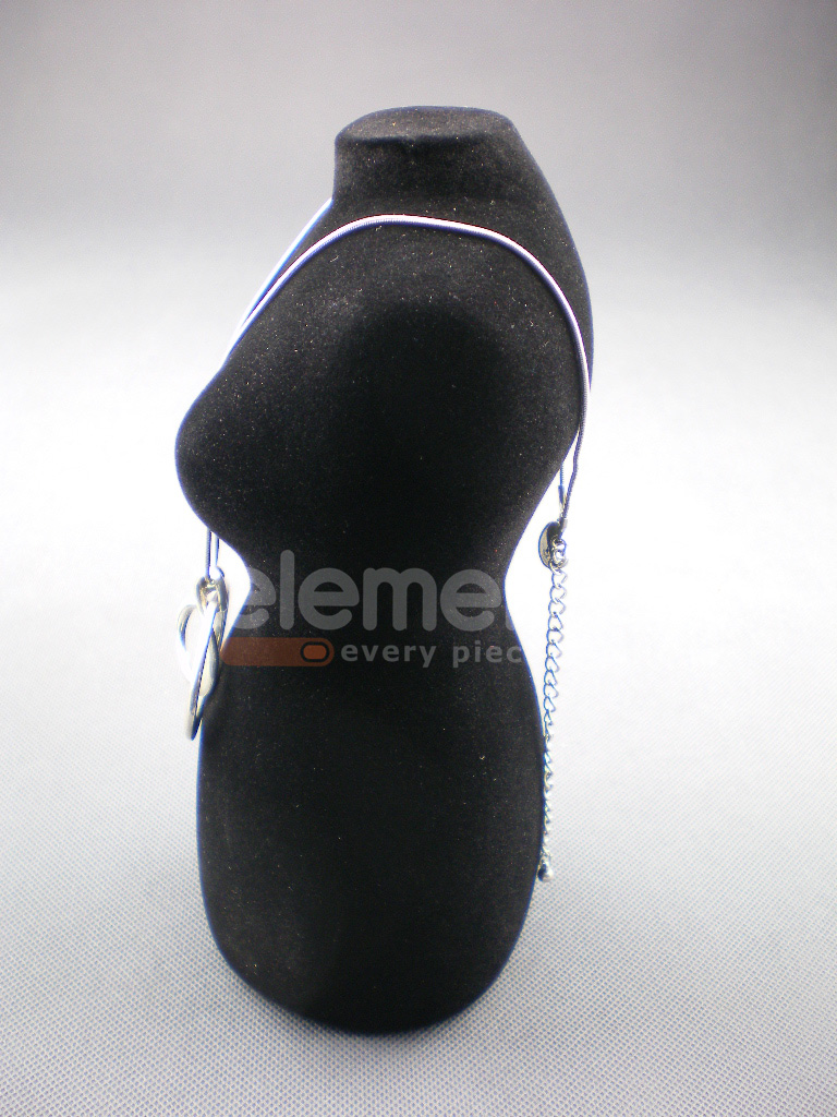 Stojan aranžovací zamatový čierny PÁNA