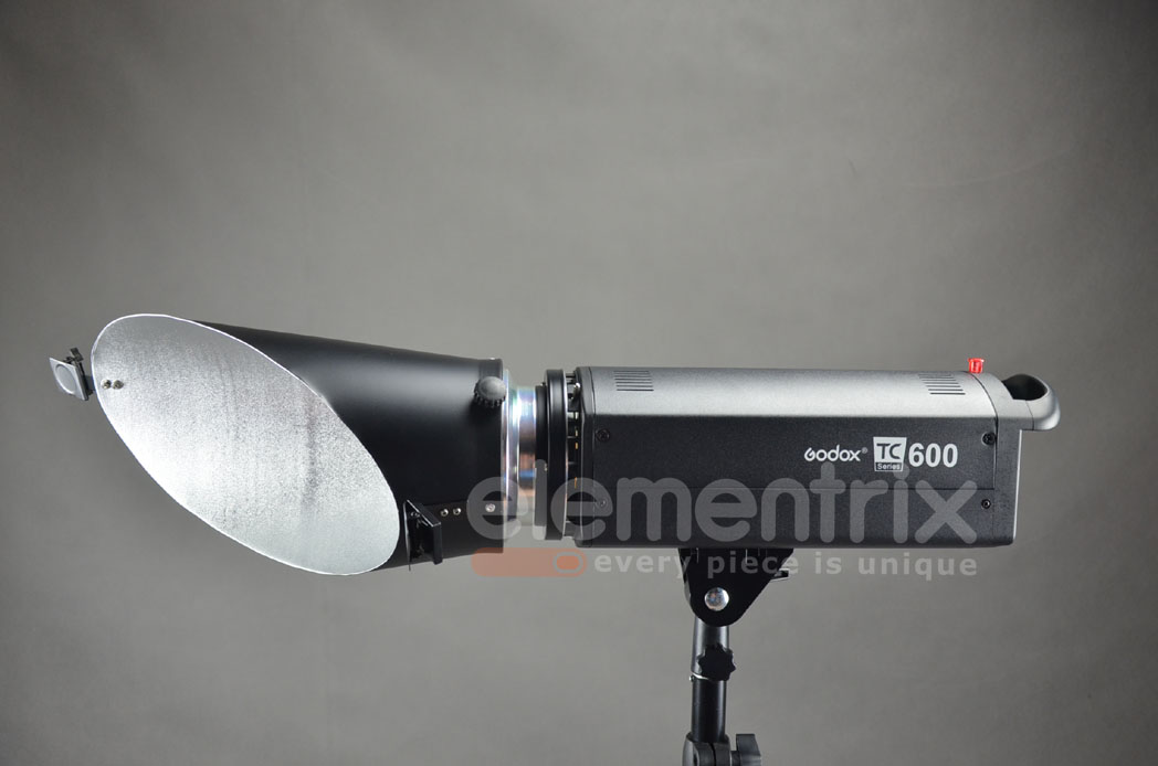 Otočný Strieborný Reflektor na fotografické pozadie pre zábleskové svetlo BOWENS