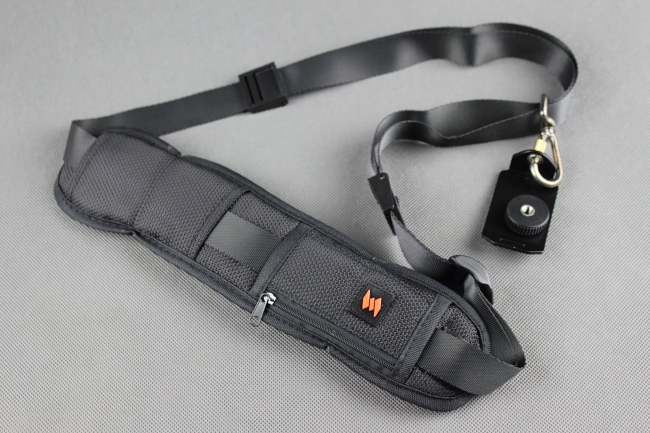 Univerzálny popruh na fotoaparát - Quick Strap 6