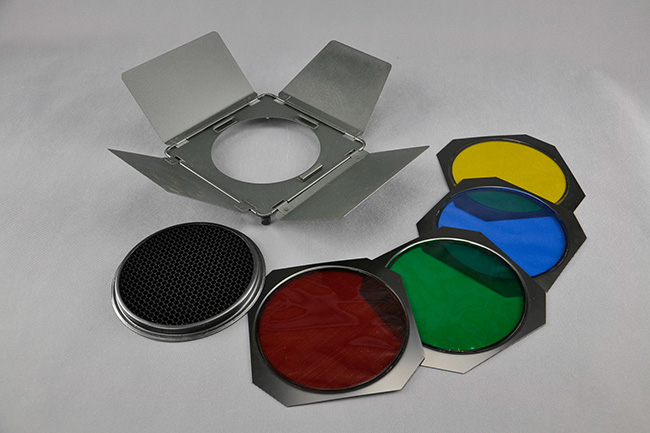 Klapky s farebnými filtrami a voštinou 21cm