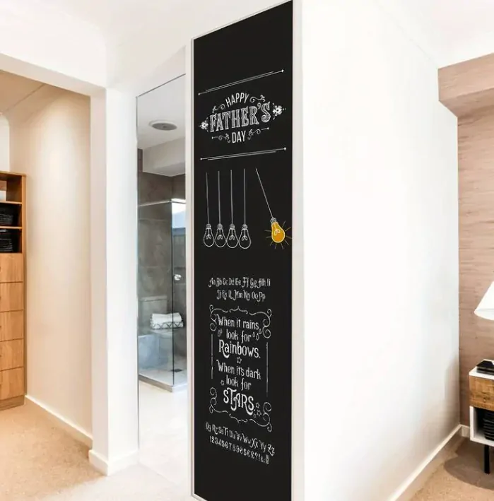 Samolepiace kriedová tabuľa, fólia s kriedami 60x120cm