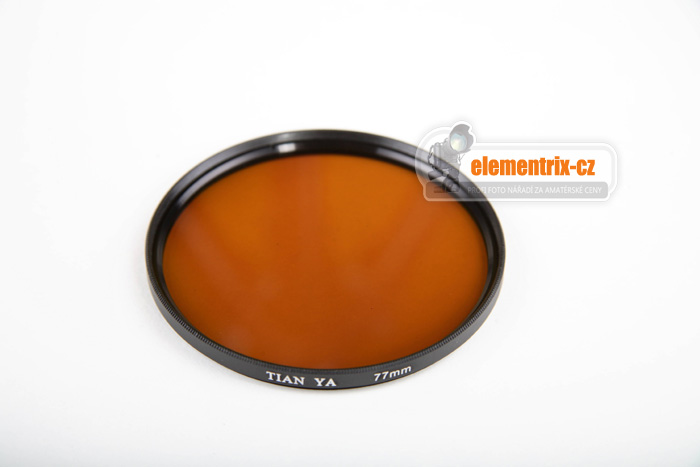 Plný filter Tabac 67mm