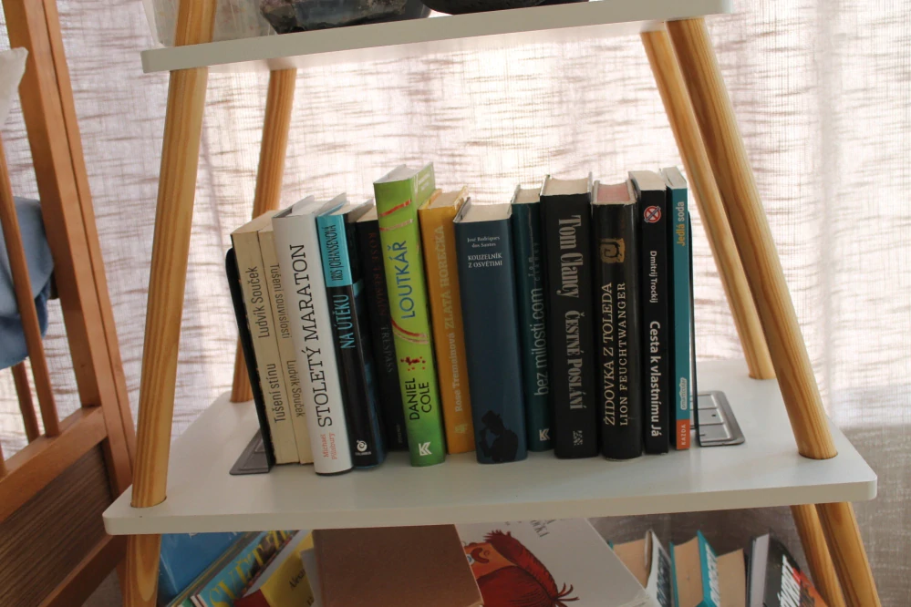 Zarážka na knihy čierna 190x125mm 1ks