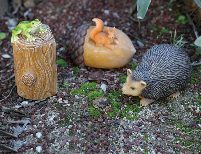 Schránka na kľúče / atrapa kameňa ježko