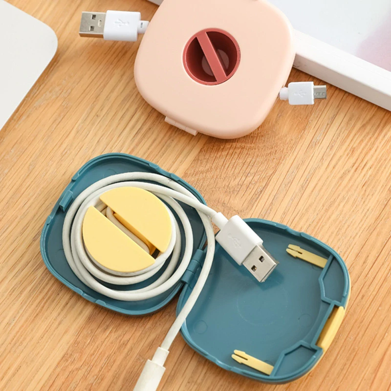 Naviják na usb kábel, navíjač na slúchadlá - biely