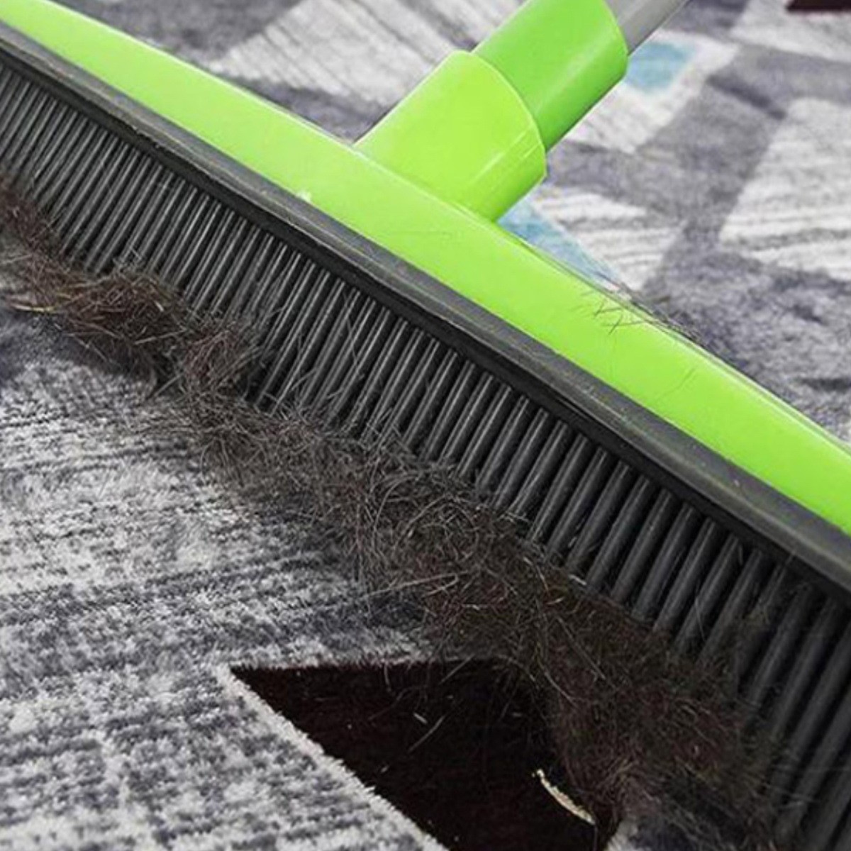 Gumová antistatická metla s teleskopickou násadou - zelená