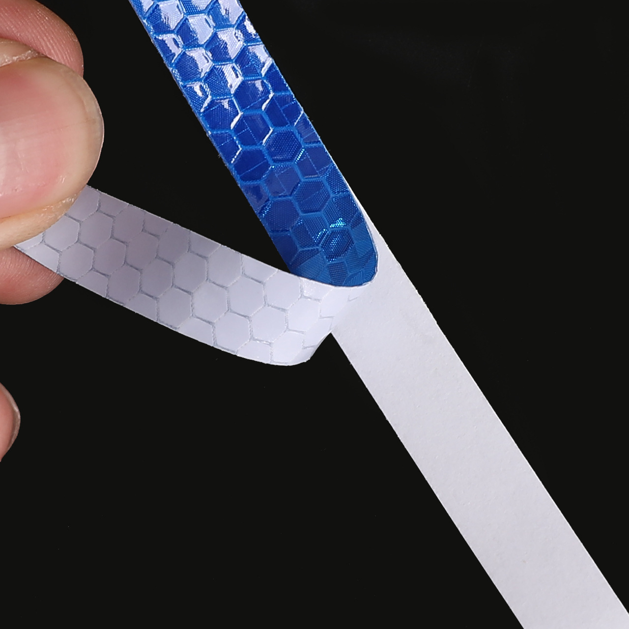 Reflexná samolepiaca páska 1 cm × 8 m – zelená