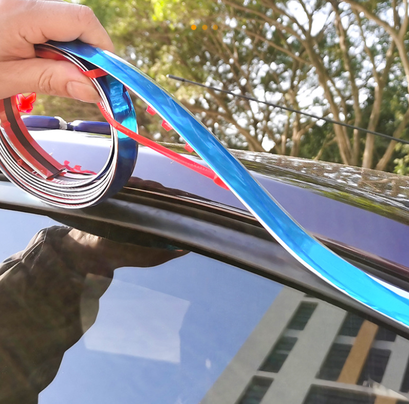 Dekoračná lišta na auto - chrómová samolepiaca (20 mm × 5 m)