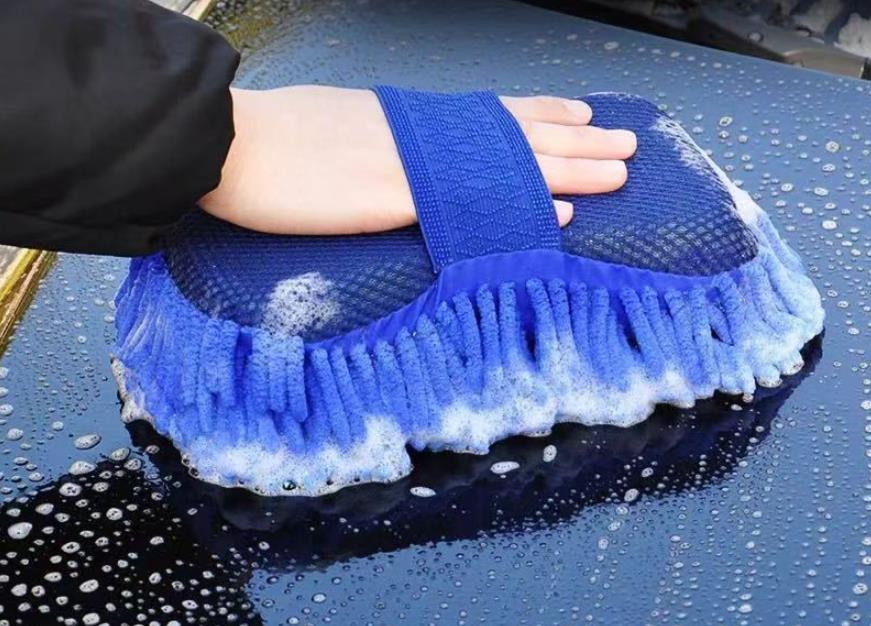 Umývacia huba na auto z mikrovlákna s opaskom na ruku