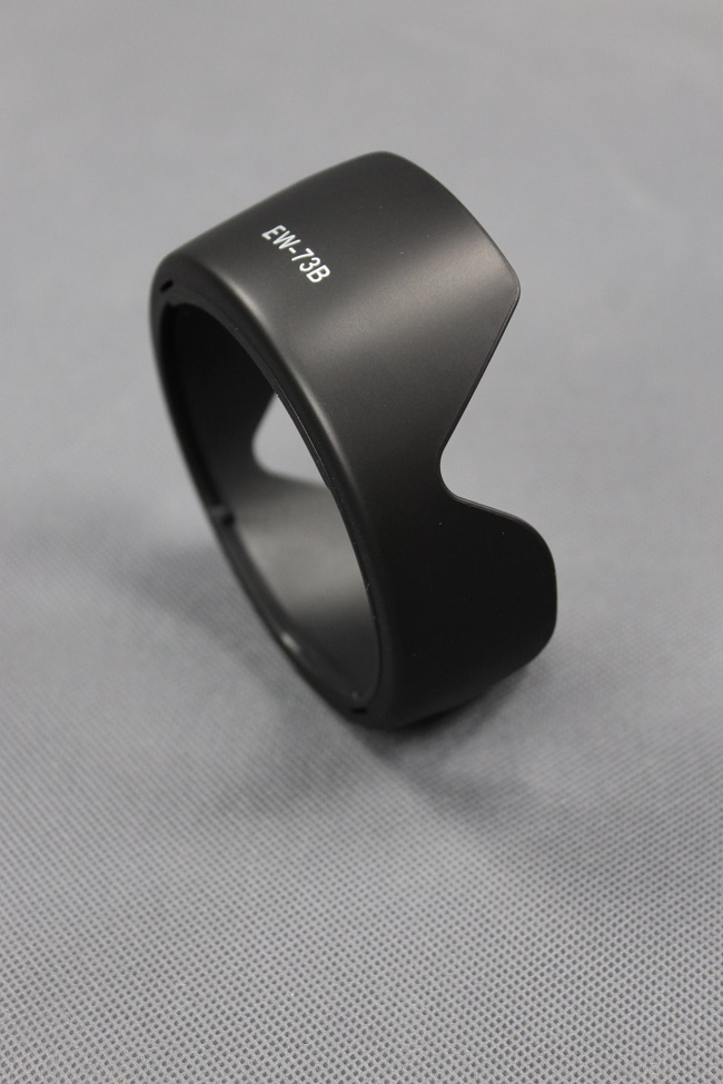 Slnečná clona EW-73B pre Canon