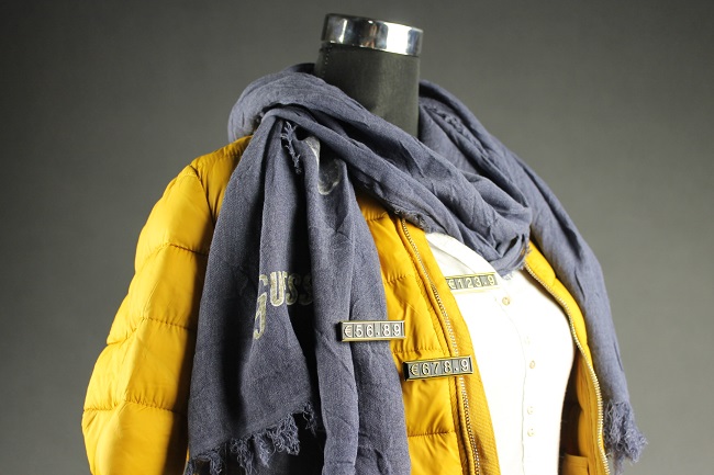 3D cenovky zlaté na šaty EUR s magnetom