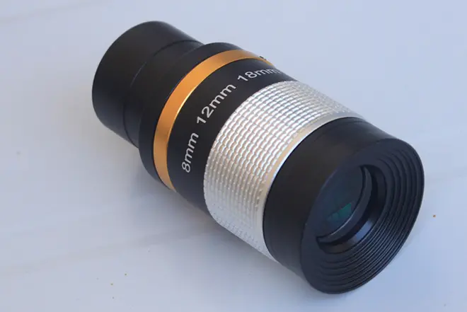 Okulár Zoom 8-24mm 1,25″