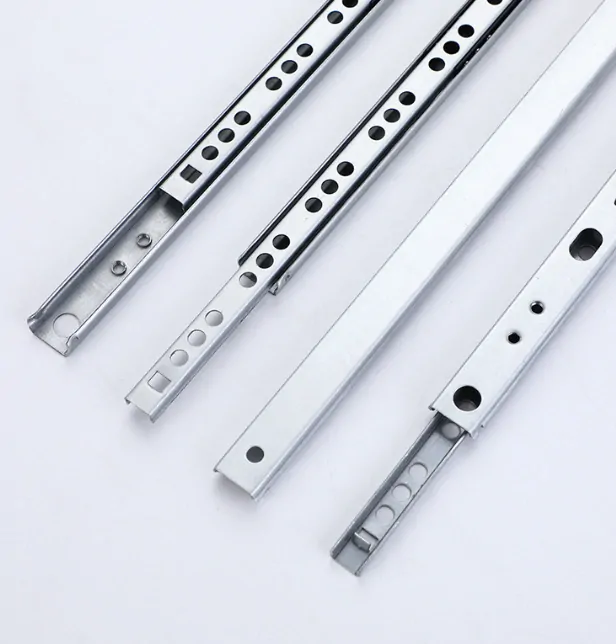 Šuplíkový pojazd 182mm výsuv do drážky 17mm