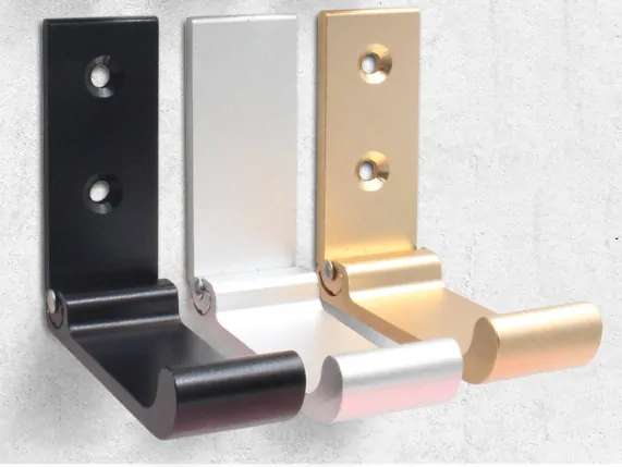 Sklopný háčik na šaty menší čierny