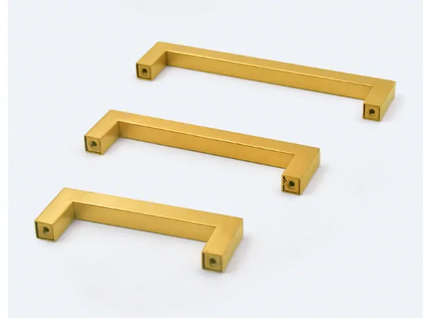 Nerezové madlo 236mm zlaté 12x12mm