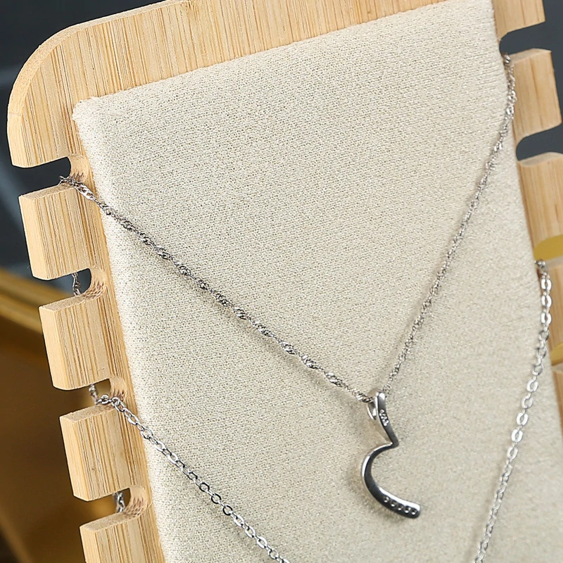 Dekolt, stojan, stojan na šperky výška 26cm biely