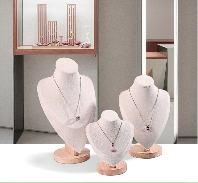 Stojanček, dekolt na šperky výška 24cm biela