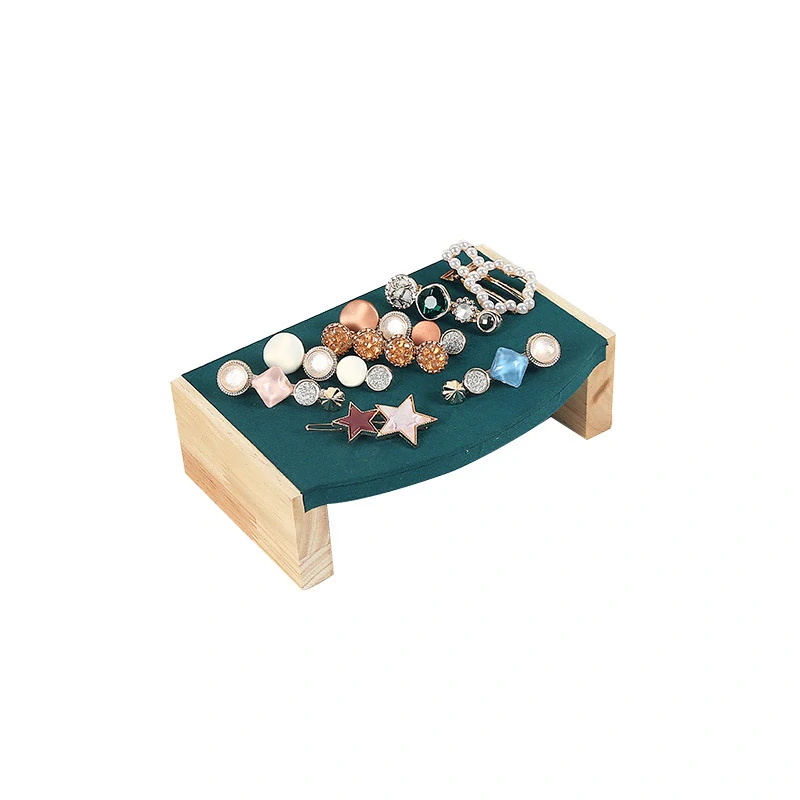 3x stojan, dekolt na šperky, lavica zeliený