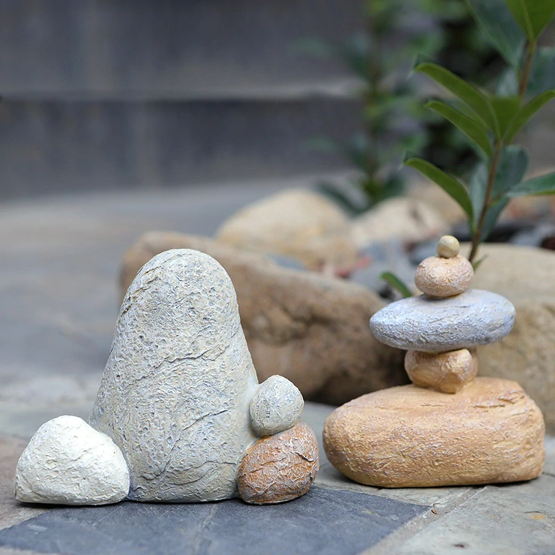 Schránka na kľúče / atrapa kameňa na sebe