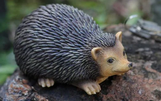 Schránka na kľúče / atrapa kameňa ježko