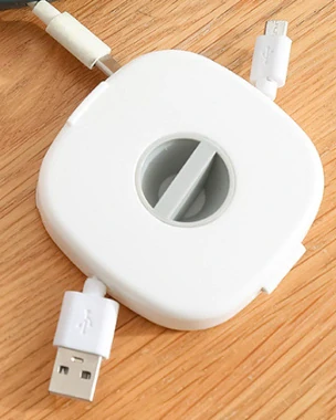 Naviják na usb kábel, navíjač na slúchadlá - biely