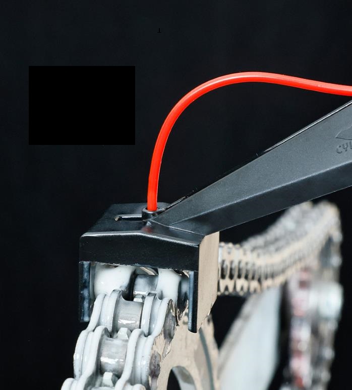 Aplikátor maziva na reťaz / olejový rozdeľovač - 1 ks, čierna