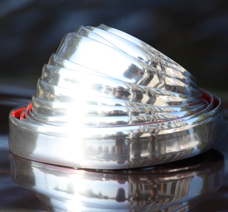 Dekoračná lišta na auto - chrómová samolepiaca (20 mm × 5 m)