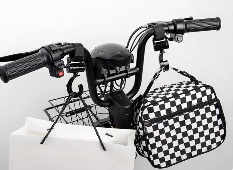 Univerzálny závesný popruh s háčikom 1ks