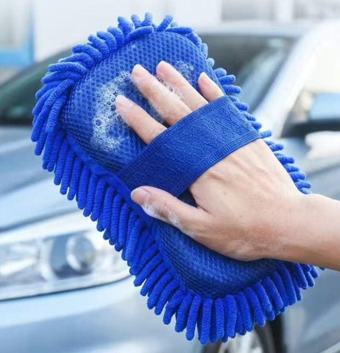 Umývacia huba na auto z mikrovlákna s opaskom na ruku