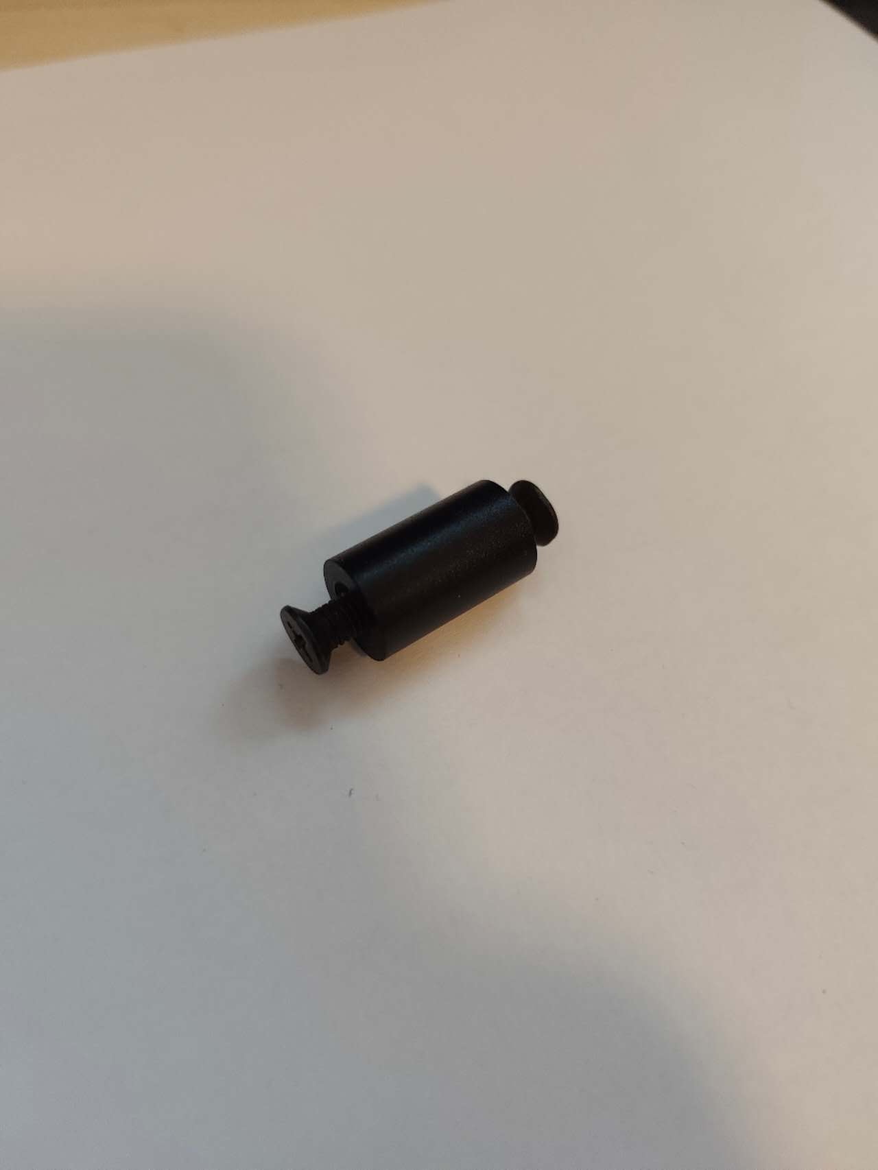 Hliníkový dištančný valček M5 12 × 20 mm