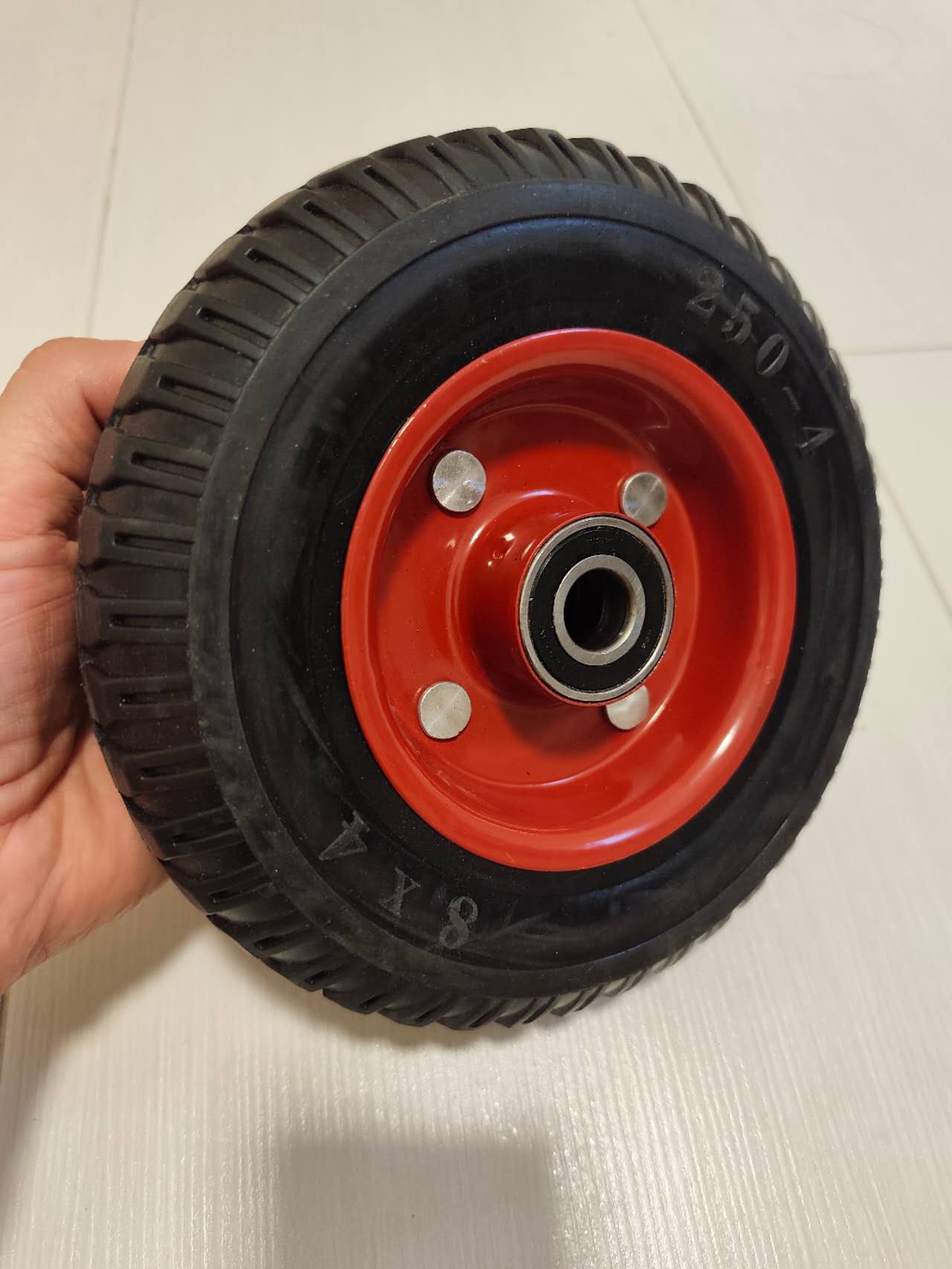 Transportné koleso 200mm, nosnosť 210kg