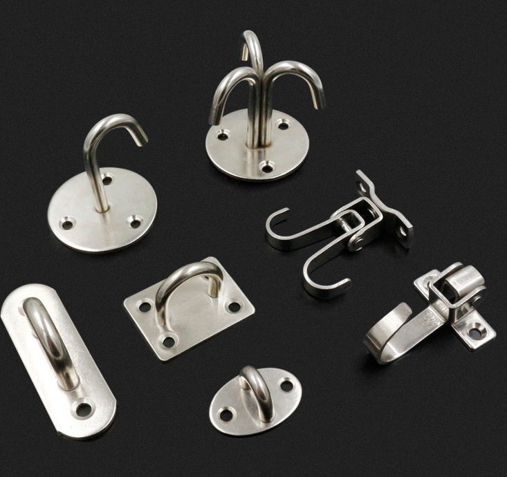 Stropní hák trojitý s deskou