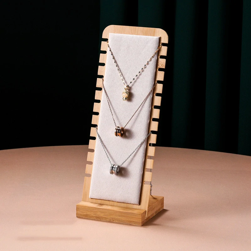 Dekolt, stojan, stojan na šperky výška 26cm biely