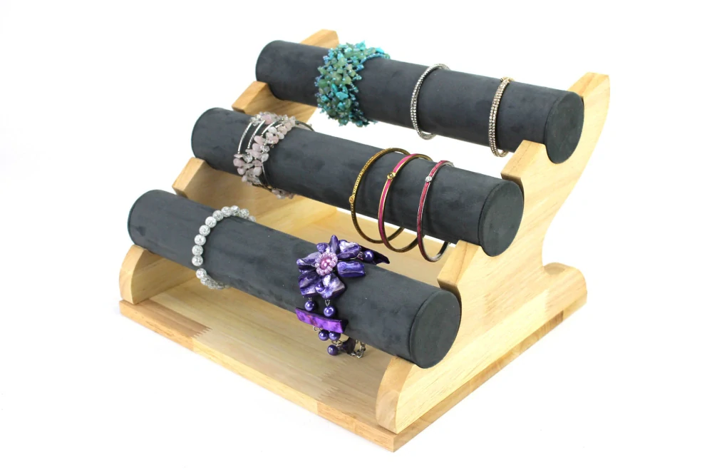 Stojanček, dekolt na náramky 3 poschodia šedá textilia