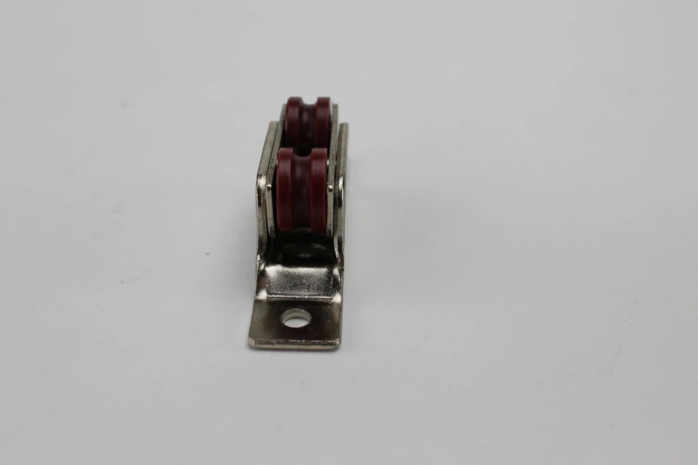 Pojazdové koliesko pre posuvné systémy nylon červené dvojité