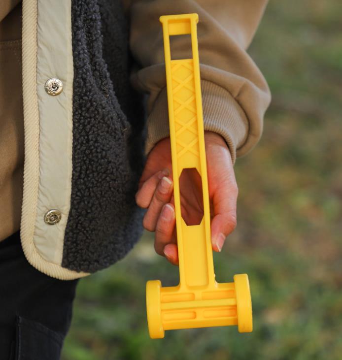 Turistické kempingové kladivo pre kolíky