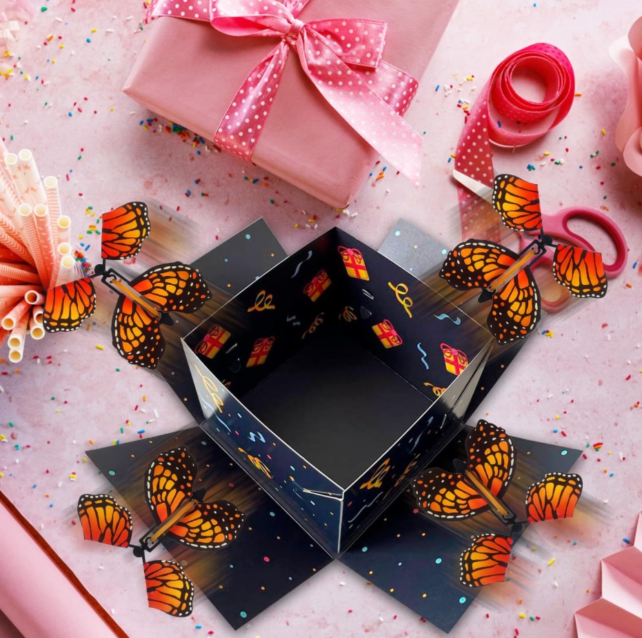 Darčeková prekvapivá krabička s lietajúcimi motýľmi - Happy Birthday