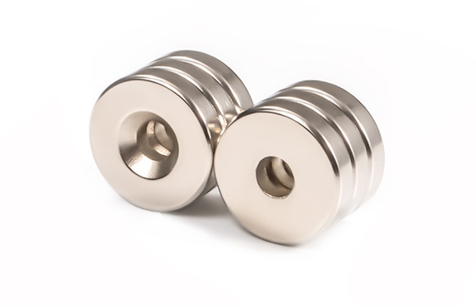 Neodymový magnet 10 × 3 mm s dierou, súprava 10 ks
