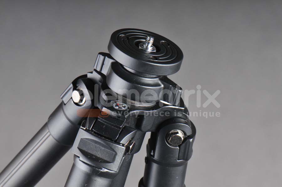 Hliníkový statív tripod 150cm