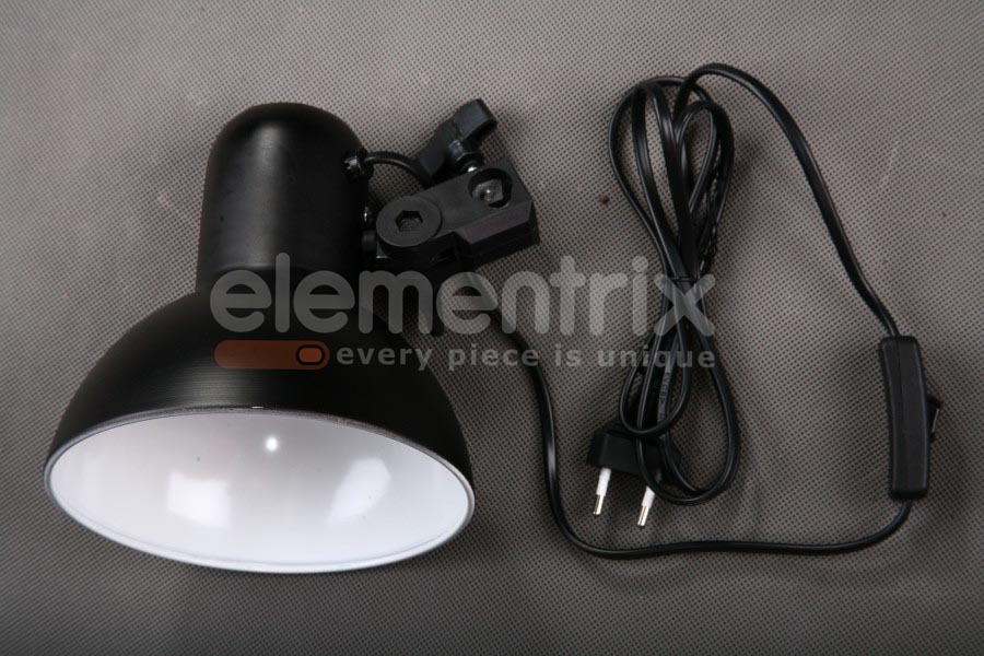 Lampa, tienidlo 15 cm so spínačom